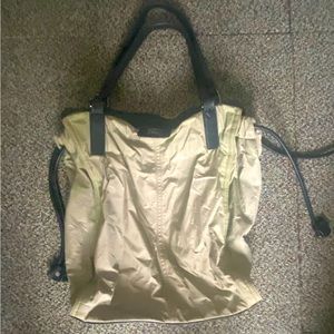 Burberry parasut green bag.
